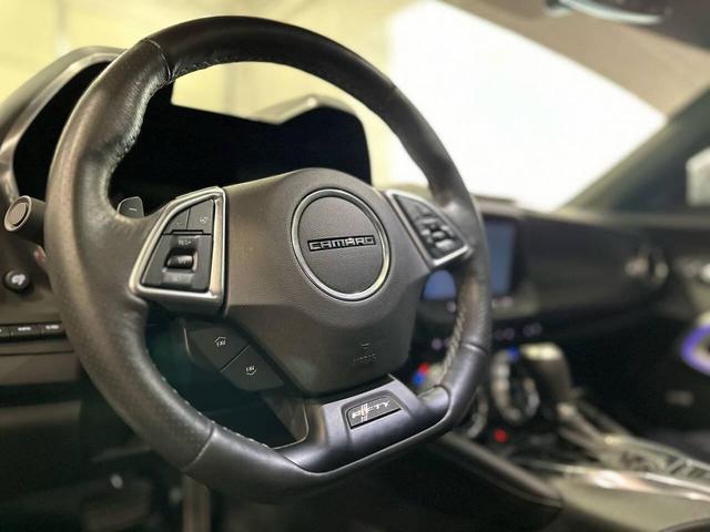 Photo of 2017 Summit White Chevrolet Camaro