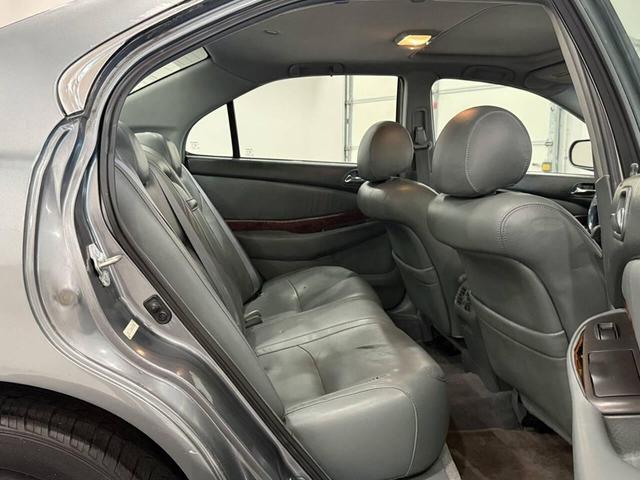 Photo of 2000 Gray Acura TL