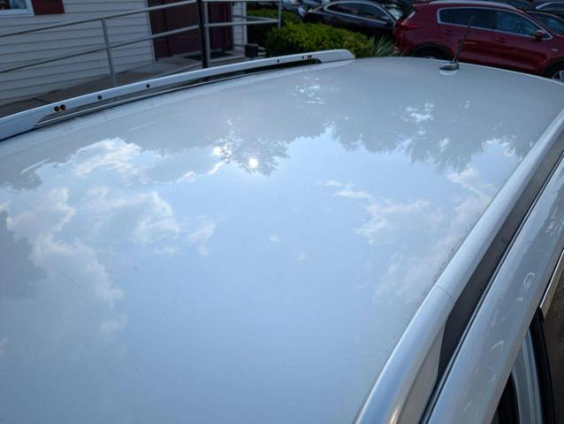 Photo of 2015 Silver Nissan Rogue