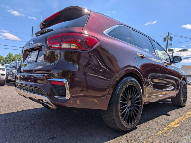 Photo of 2019 Brown Kia Sorento