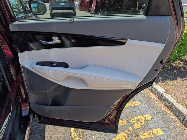 Photo of 2019 Brown Kia Sorento