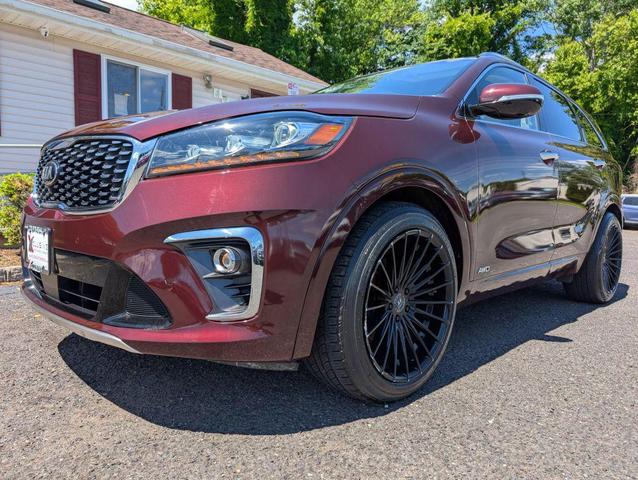 Photo of 2019 Brown Kia Sorento