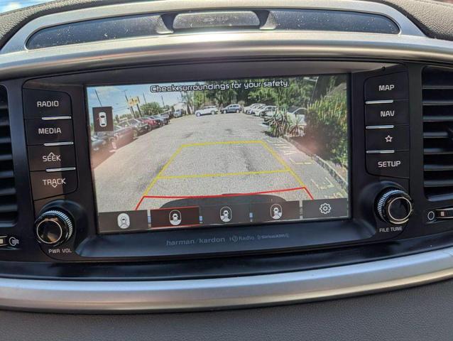 Photo of 2019 Brown Kia Sorento