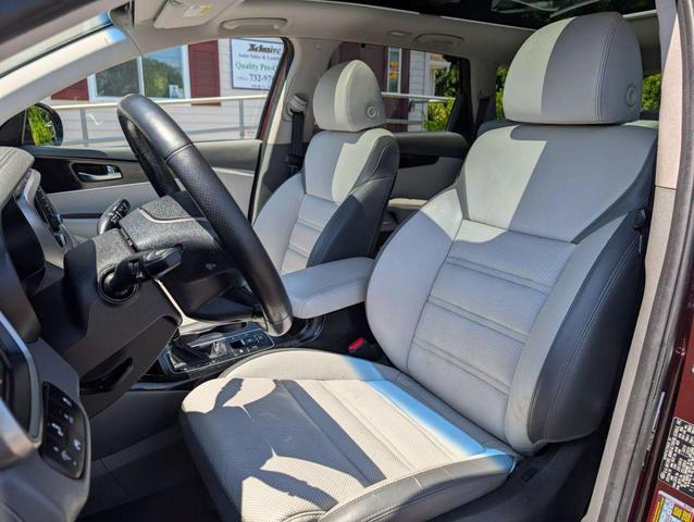 Photo of 2019 Brown Kia Sorento