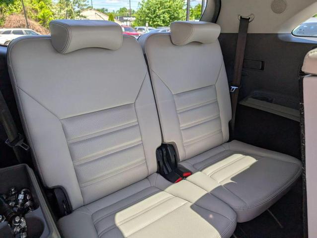 Photo of 2019 Brown Kia Sorento