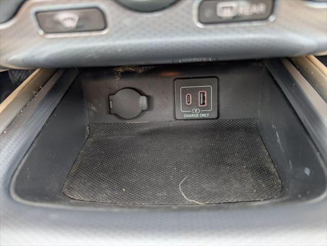 Photo of 2019 Black Nissan Pathfinder