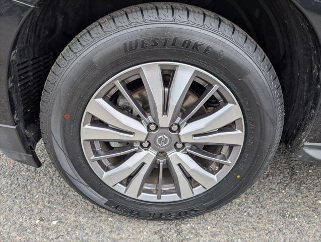 Photo of 2019 Black Nissan Pathfinder