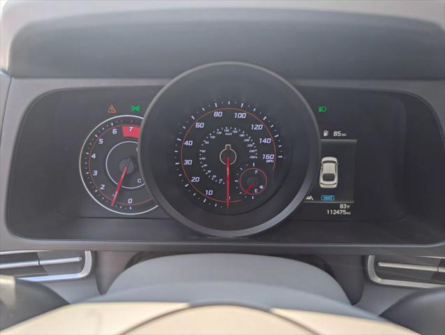 Photo of 2021 Black Hyundai ELANTRA
