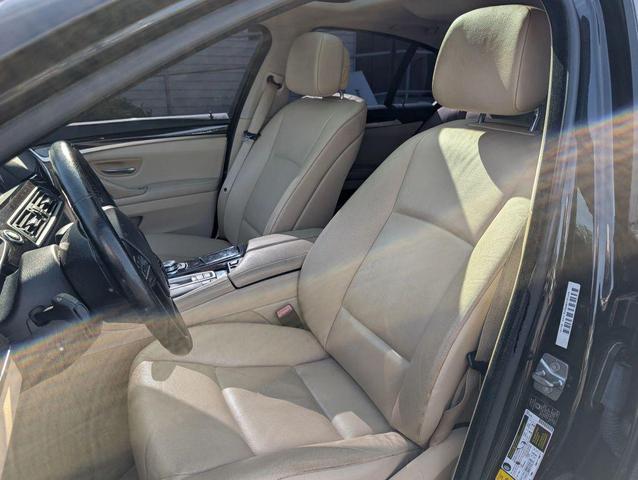 Photo of 2011 Black BMW 535
