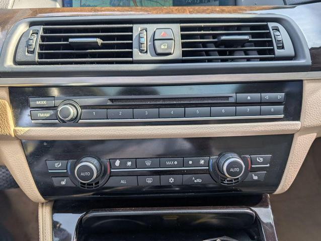 Photo of 2011 Black BMW 535