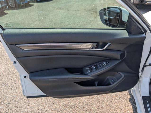 Photo of 2018 White Honda Accord