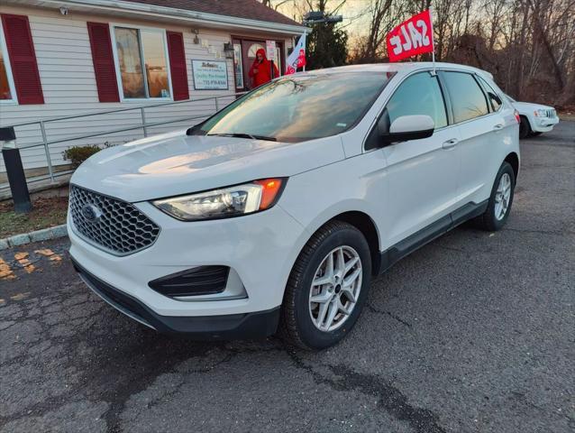 2023 Ford Edge