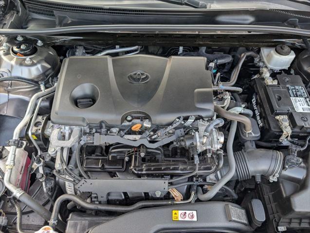 Photo of 2021 Gray Toyota Camry