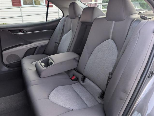 Photo of 2021 Gray Toyota Camry