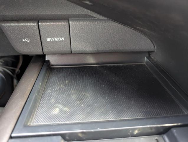Photo of 2021 Gray Toyota Camry