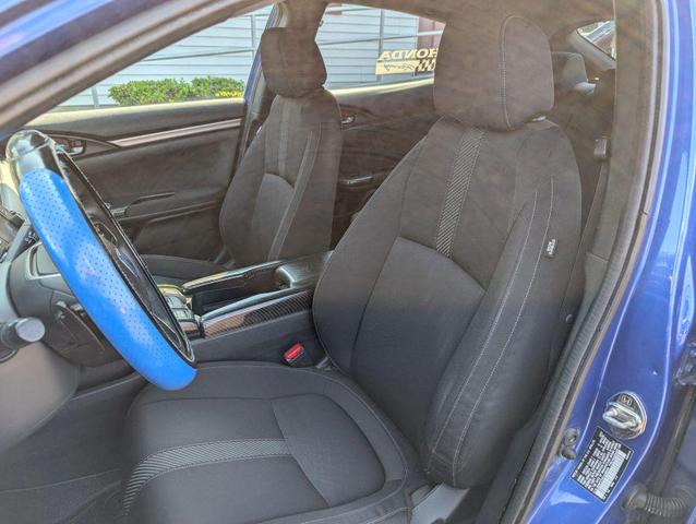 Photo of 2018 Blue Honda Civic