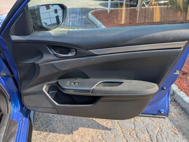 Photo of 2018 Blue Honda Civic