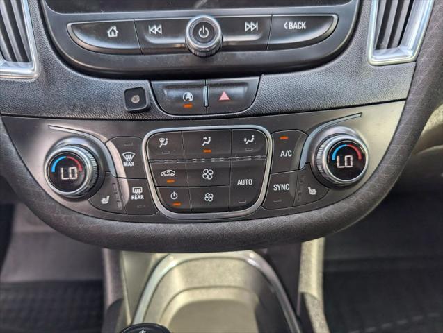 Photo of 2020 Black Chevrolet Malibu