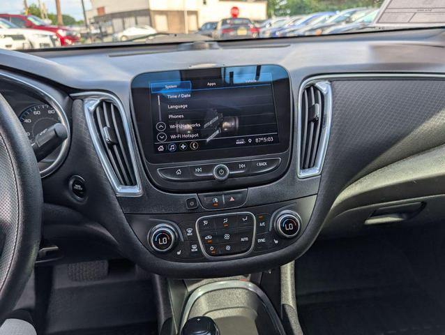 Photo of 2020 Black Chevrolet Malibu