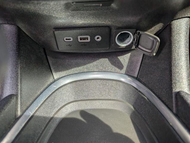 Photo of 2020 Black Chevrolet Malibu