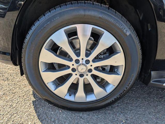 Photo of 2017 Black Mercedes-Benz GLS 450