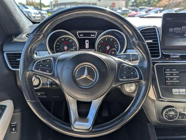 Photo of 2017 Black Mercedes-Benz GLS 450
