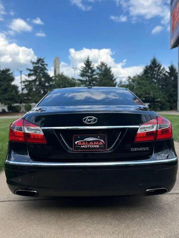 Photo of 2012  Hyundai Genesis