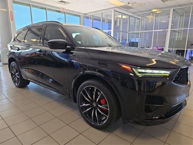 Photo of 2022 Black Acura MDX