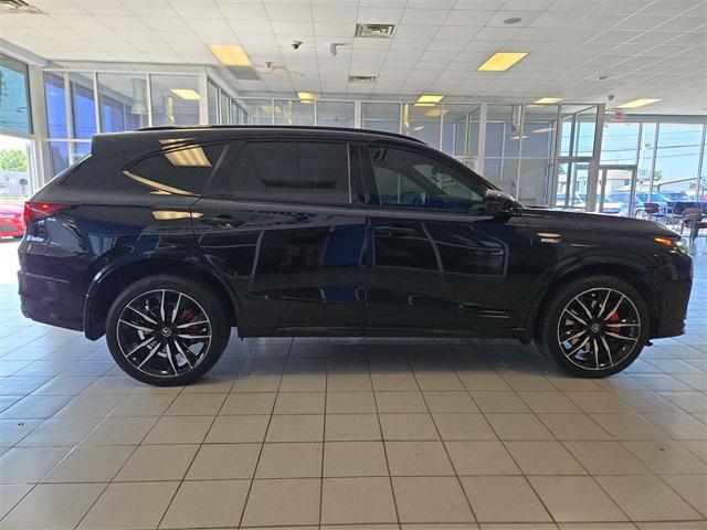 Photo of 2022 Black Acura MDX