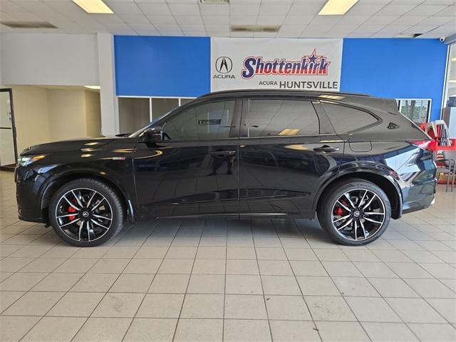 Photo of 2022 Black Acura MDX
