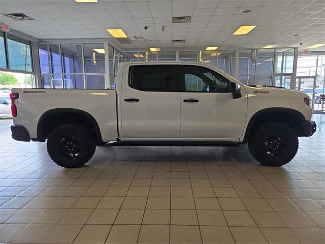 Photo of 2024 Summit White Chevrolet Silverado 1500
