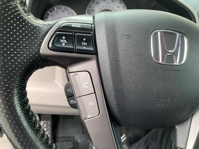Photo of 2014 Modern Steel Metallic Honda Pilot