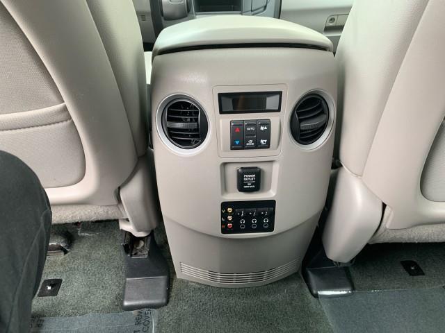 Photo of 2014 Modern Steel Metallic Honda Pilot
