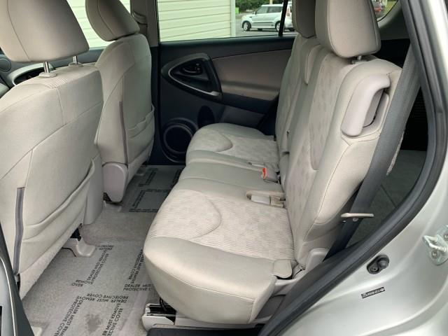 Photo of 2012 Classic Silver Metallic Toyota RAV4