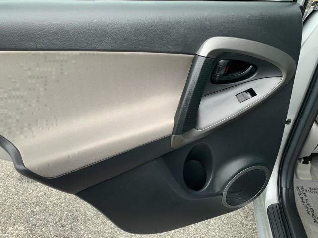 Photo of 2012 Classic Silver Metallic Toyota RAV4