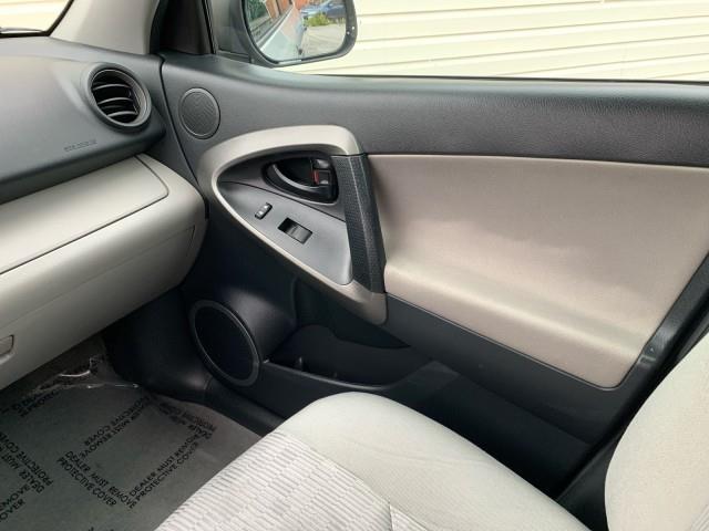 Photo of 2012 Classic Silver Metallic Toyota RAV4