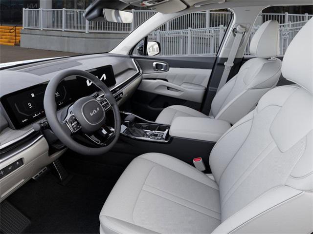 Photo of 2025 White Kia Sorento
