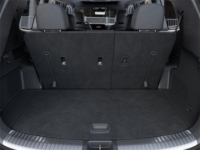 Photo of 2025 White Kia Telluride