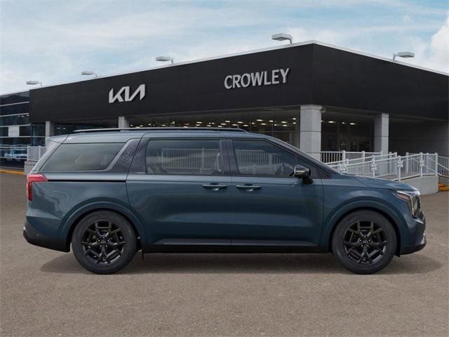 Photo of 2026 Blue Kia Carnival