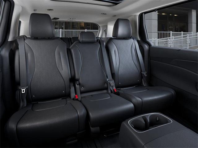Photo of 2026 Blue Kia Carnival