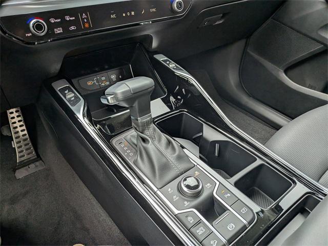 Photo of 2025 Gray Kia Sorento