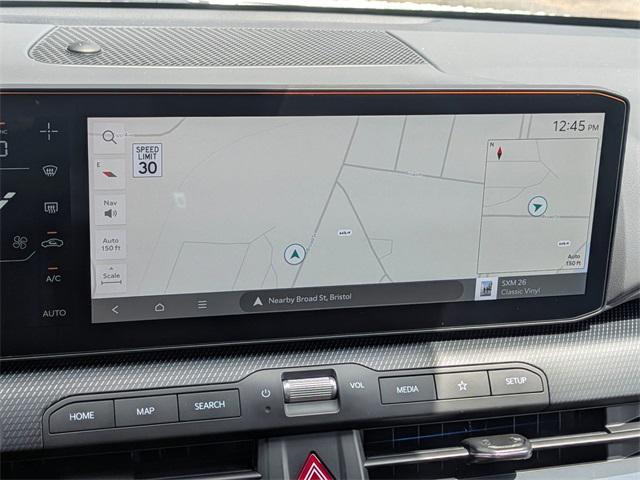 Photo of 2025 White Kia K4