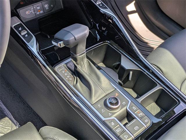 Photo of 2025 Gray Kia Sorento