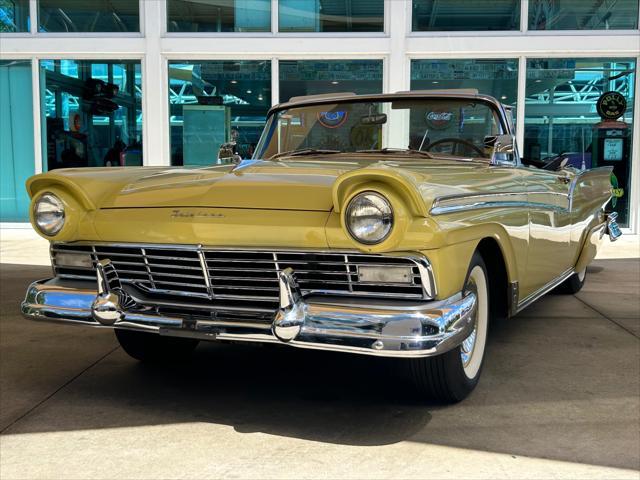 1957 Ford Fairlane