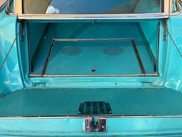 Photo of 1957 Blue/white Chevrolet Nomad