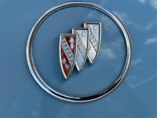 Photo of 1960 Blue Buick LeSabre