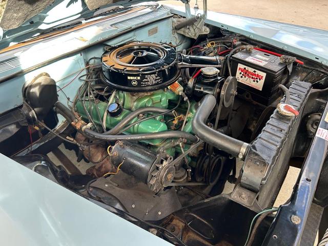 Photo of 1960 Blue Buick LeSabre
