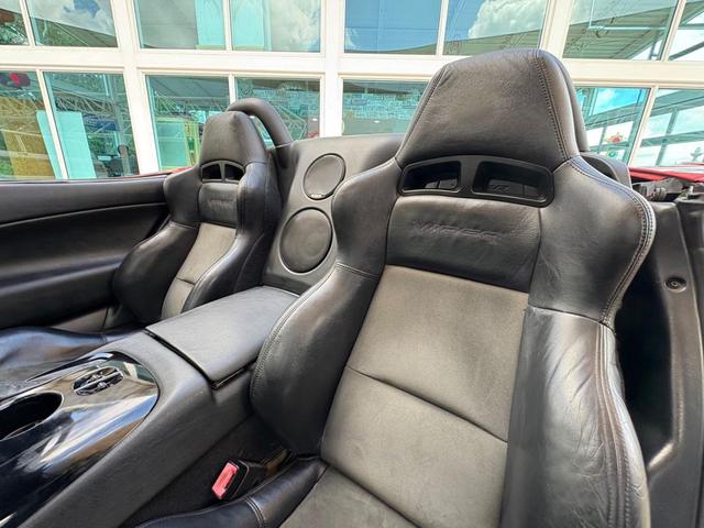 Photo of 2004 Viper Red Clearcoat/Black Soft Top Dodge Viper