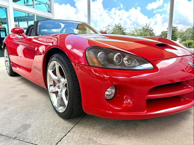 Photo of 2004 Viper Red Clearcoat/Black Soft Top Dodge Viper