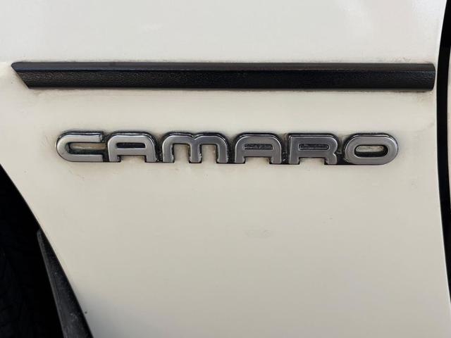 Photo of 1985 White Chevrolet Camaro